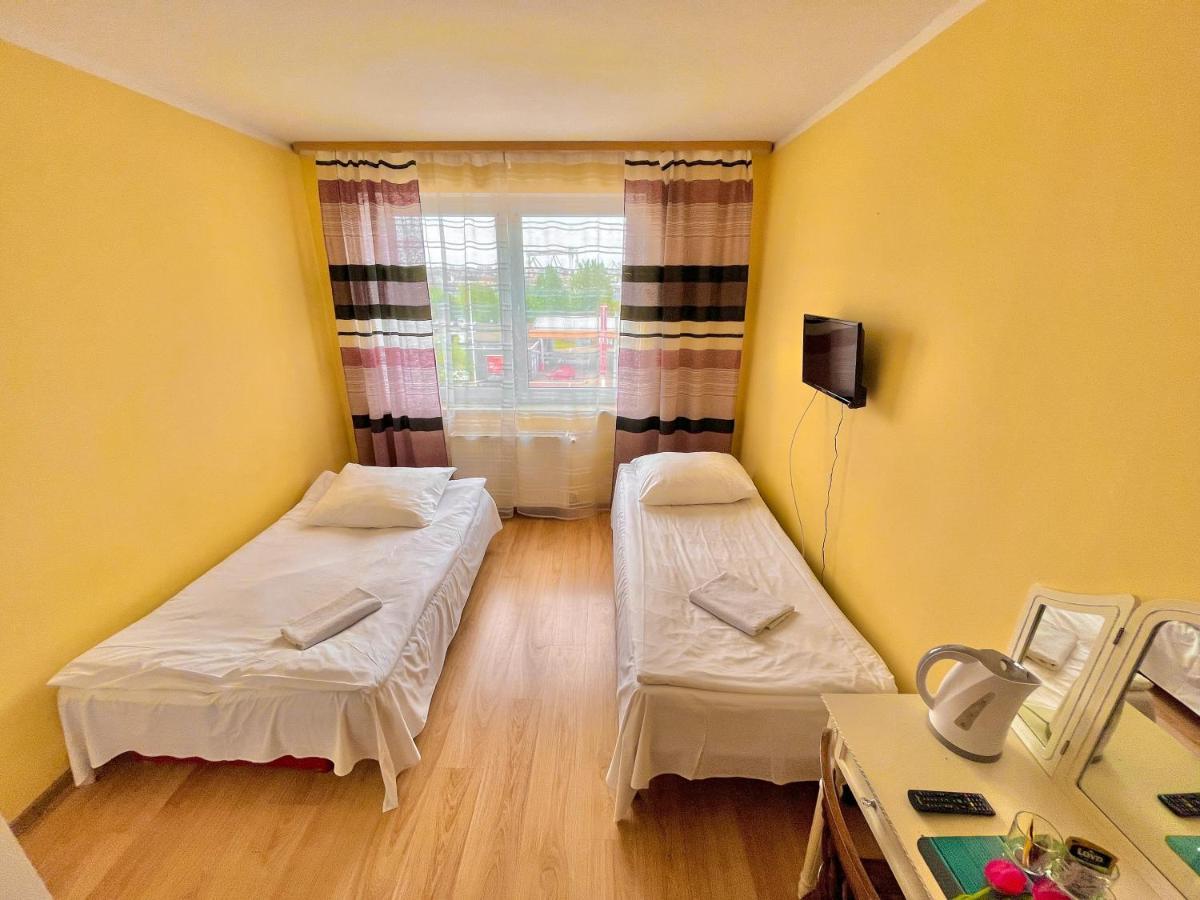 Hostel Dv Morski - Z Prywatnymi Lazienkami Gdynia Kültér fotó